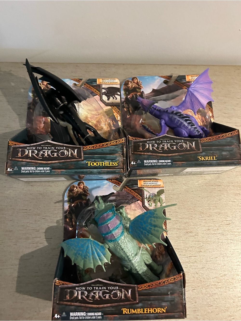 NEW Dreamworks How to Train your Dragon Set Toothless, Skrill, & Rumblehorn
